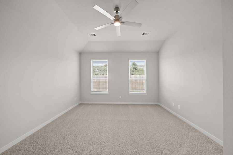 Spacious, unfurnished interior of a new home in Grand Oaks – The Cove, Houston (Image 19).