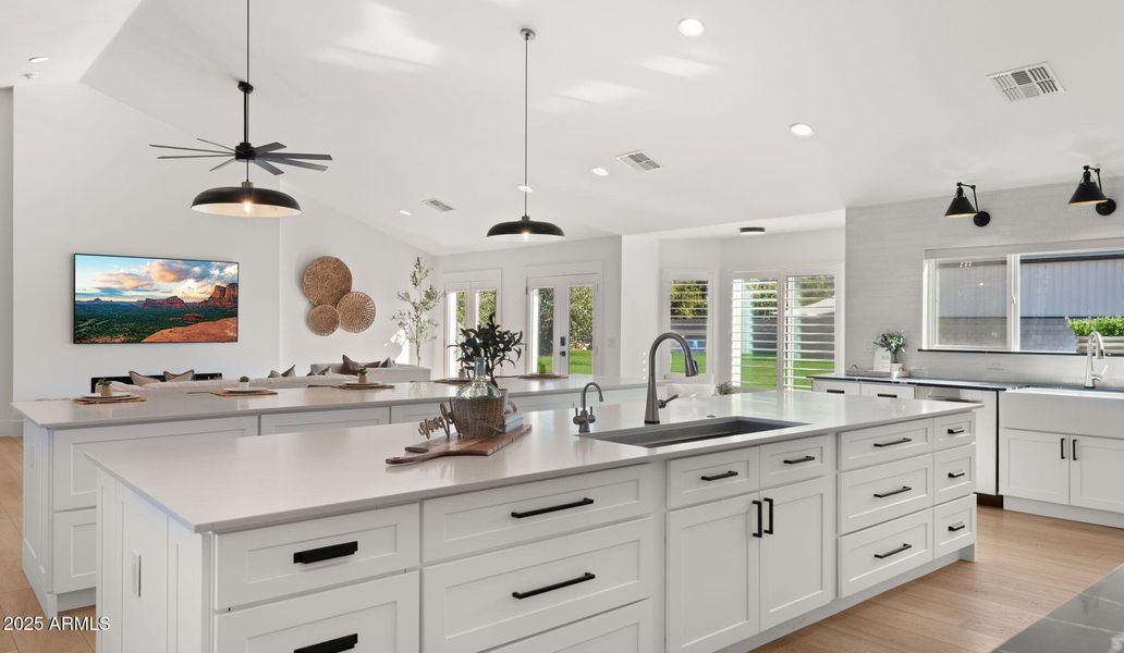 30-web-or-mls-Great Room17 30-web-or-mls-Great Room17