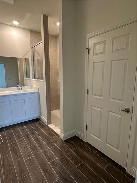 Furnished interior view inside a new home in Ocala, Ocala (Image 11).