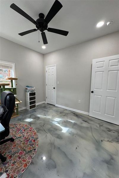 Spacious, unfurnished interior of a new home in , Marshall (Image 9).