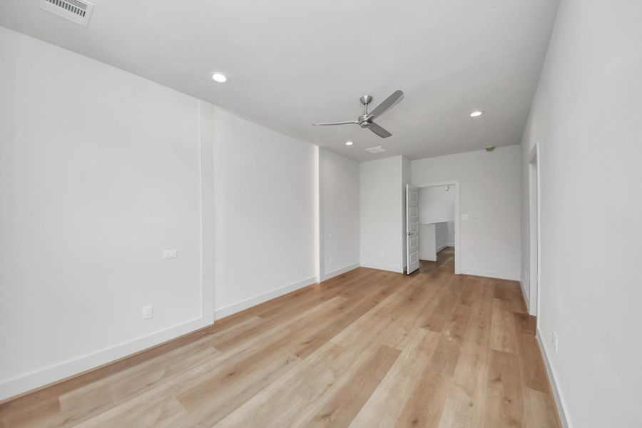 HOME IS UNDER CONSTRUCTION. PHOTOS ARE OF THE MODEL HOMES WITH THE SAME FLOOR PLAN AND SELECTIONS