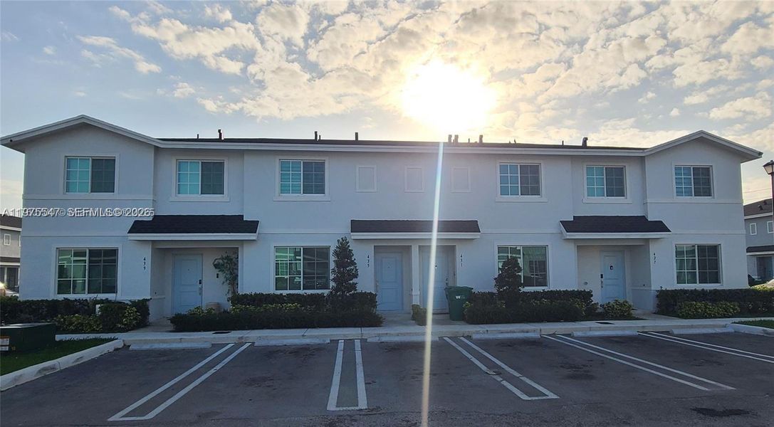 Image 18 of a home in .