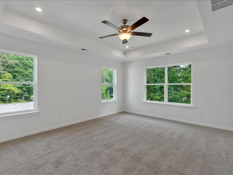 Spacious, unfurnished interior of a new home in The Overlook at Factory Shoals, Mableton (Image 12). Spacious, unfurnished interior of a new home in The Overlook at Factory Shoals, Mableton (Image 12).