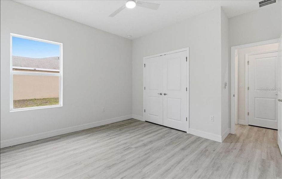 Spacious, unfurnished interior of a new home in , North Port (Image 52).