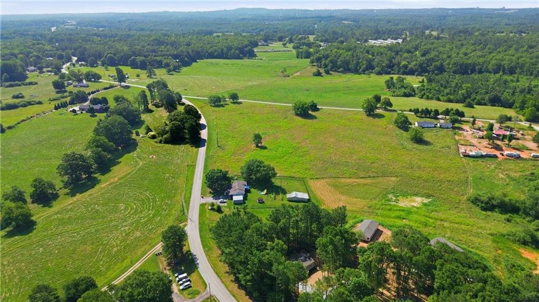 Natural landscape and outdoor views near in Demorest (Image 33). Natural landscape and outdoor views near in Demorest (Image 33).