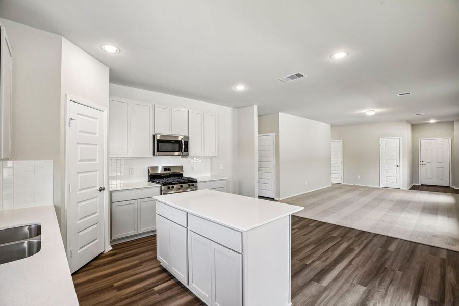 Furnished interior view inside a new home in Mustang Meadows, Waller (Image 7).