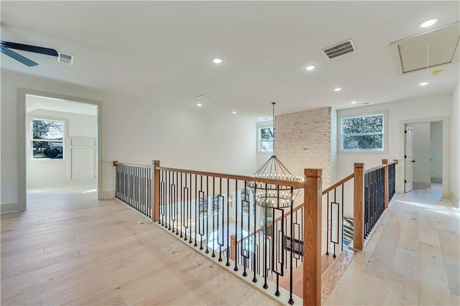 Spacious, unfurnished interior of a new home in , Athens (Image 39).