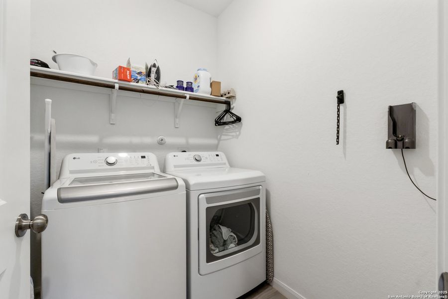 Close-up of interior finishes inside a home in , Bulverde (Image 19). Close-up of interior finishes inside a home in , Bulverde (Image 19).