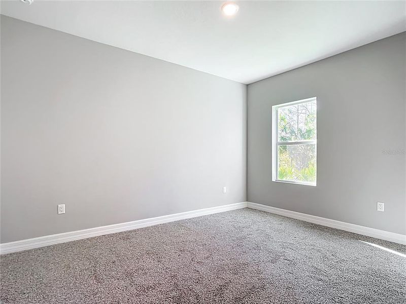 Spacious, unfurnished interior of a new home in , North Port (Image 16).