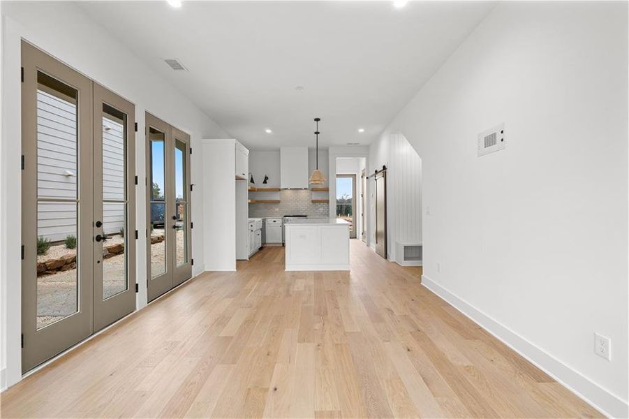 Spacious, unfurnished interior of a new home in , Fayetteville (Image 33).