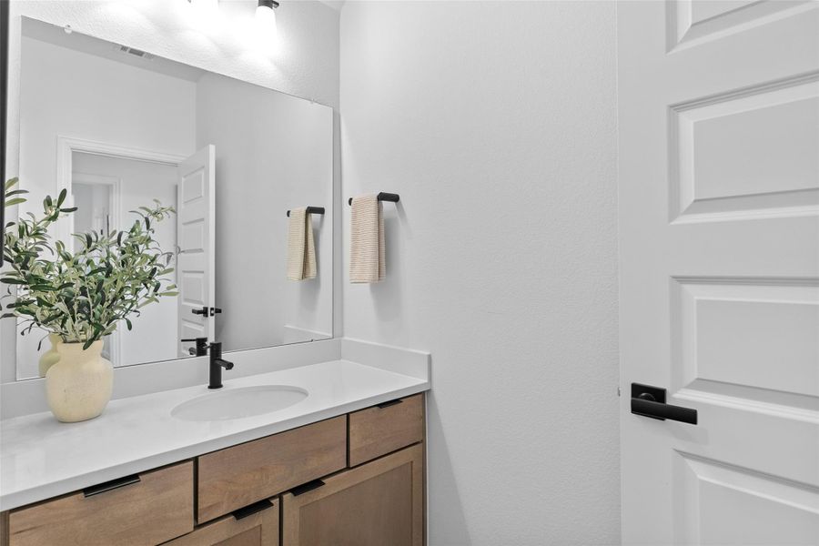 Close-up of interior finishes inside a home in River Ranch, Dayton (Image 21).