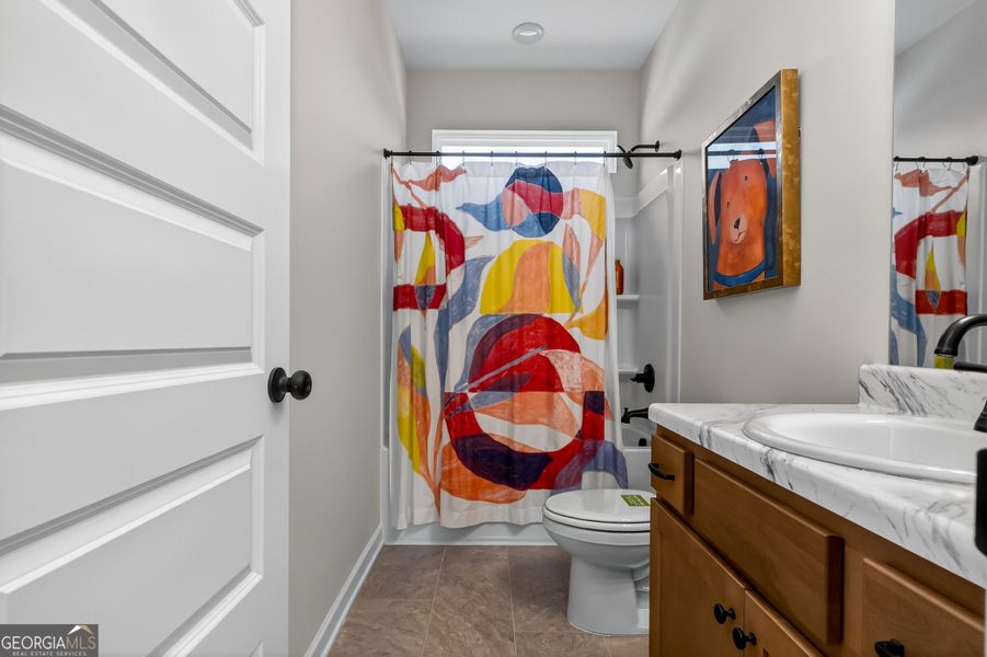 Furnished interior view inside a new home in Stonebridge North, Macon (Image 42).