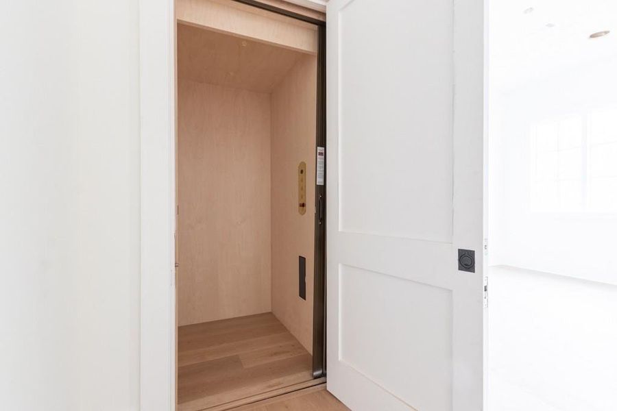 Image 60 of a home in .