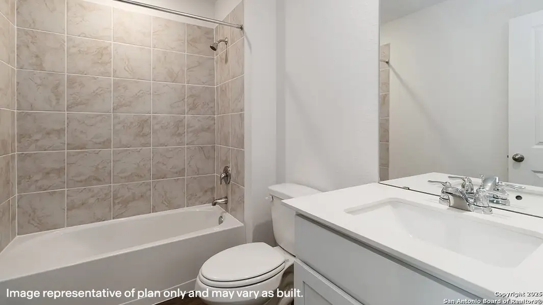 Furnished interior view inside a new home in Avenida, Converse (Image 13).