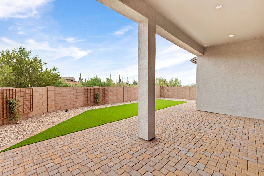 Exterior details and patio area of a home in Saguaro Reserve II, Marana (Image 3).