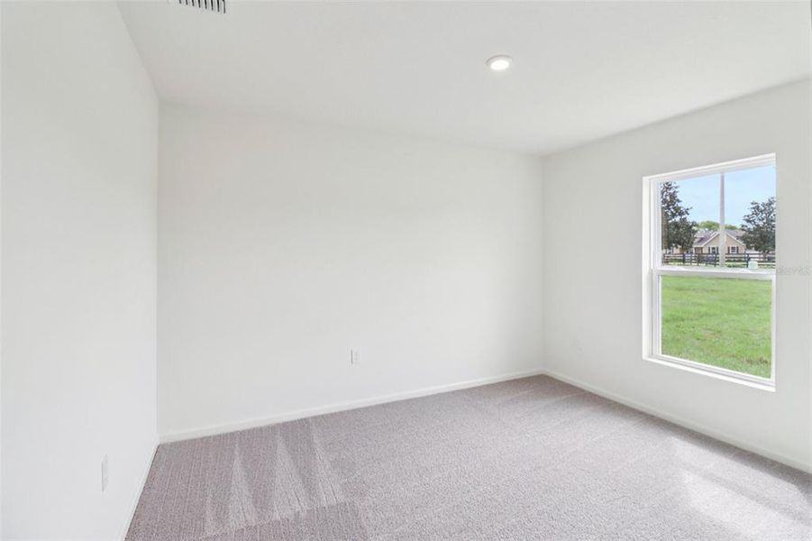 Spacious, unfurnished interior of a new home in Sumter Villas, Sumterville (Image 16).