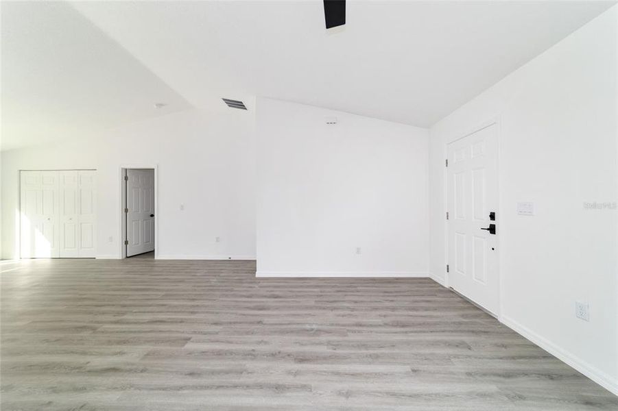 Spacious, unfurnished interior of a new home in , Dunnellon (Image 12). Spacious, unfurnished interior of a new home in , Dunnellon (Image 12).