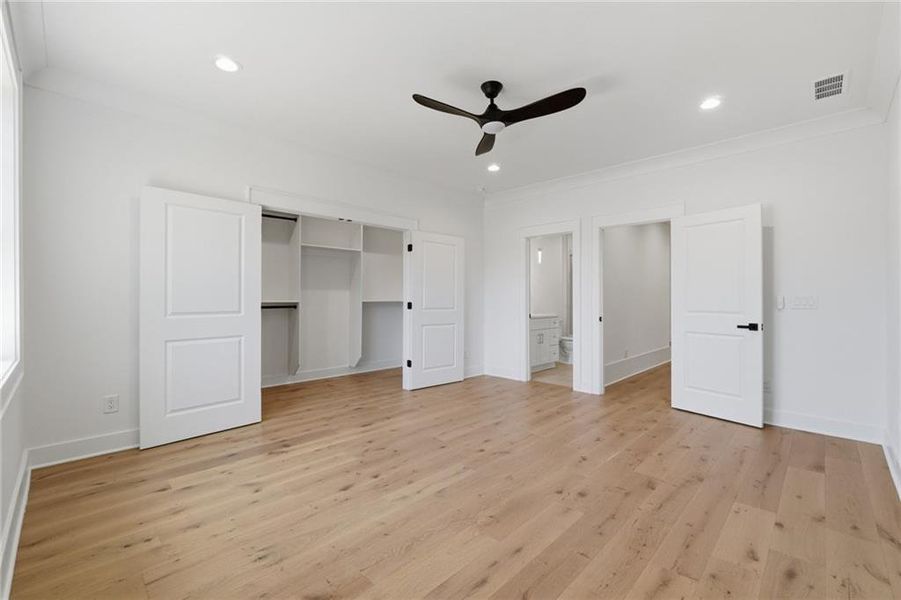 Spacious, unfurnished interior of a new home in , Bethlehem (Image 84).