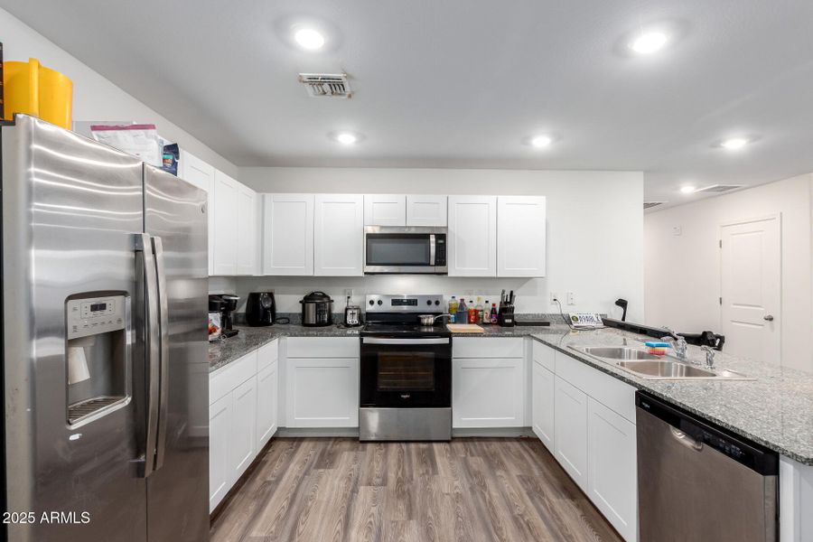 09-Naples 76 09-Naples 76