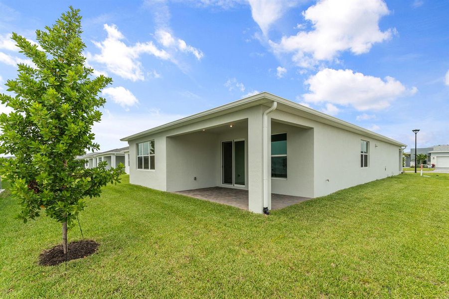 US_SEF_BRIAR_LOT 11_EXTERIOR 2
