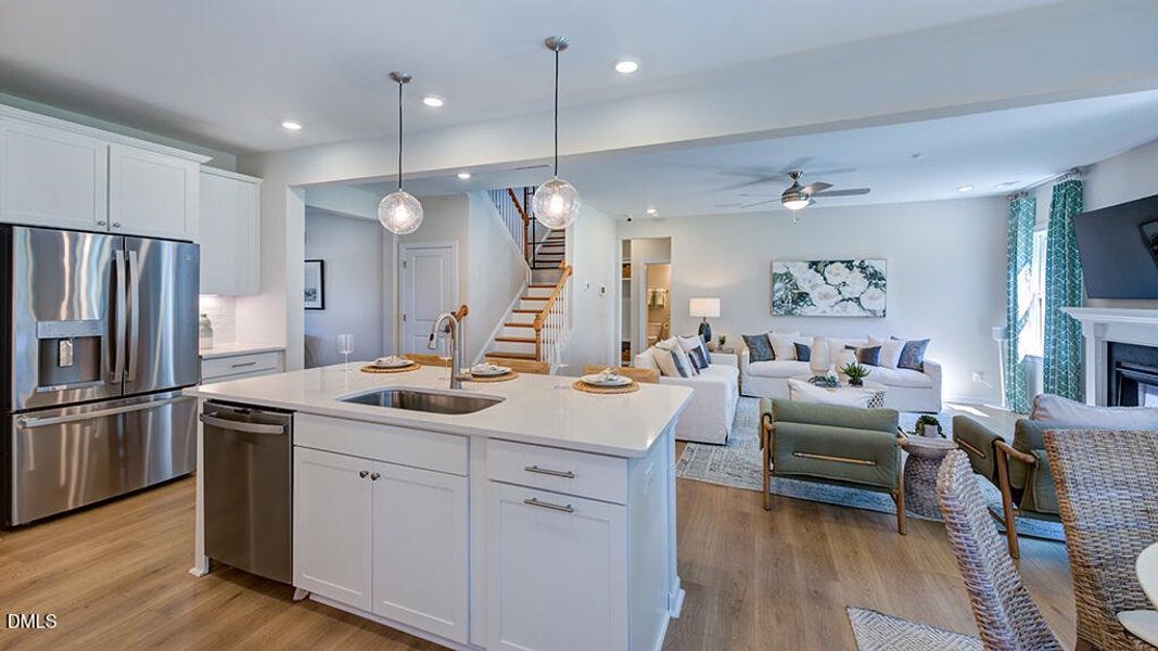 Hamilton_17 Hamilton_17