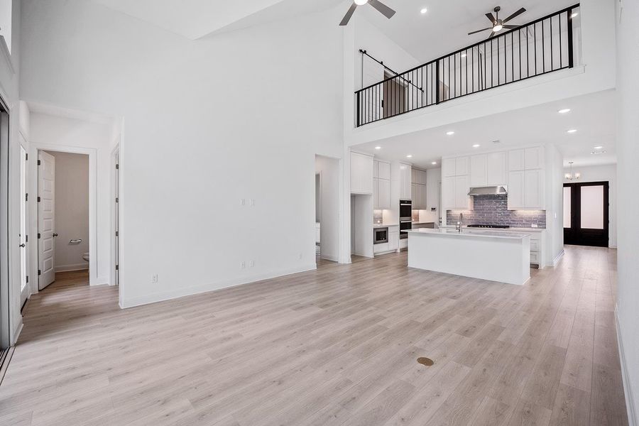 Spacious, unfurnished interior of a new home in Wolf Ranch South Fork, Georgetown (Image 16). Spacious, unfurnished interior of a new home in Wolf Ranch South Fork, Georgetown (Image 16).