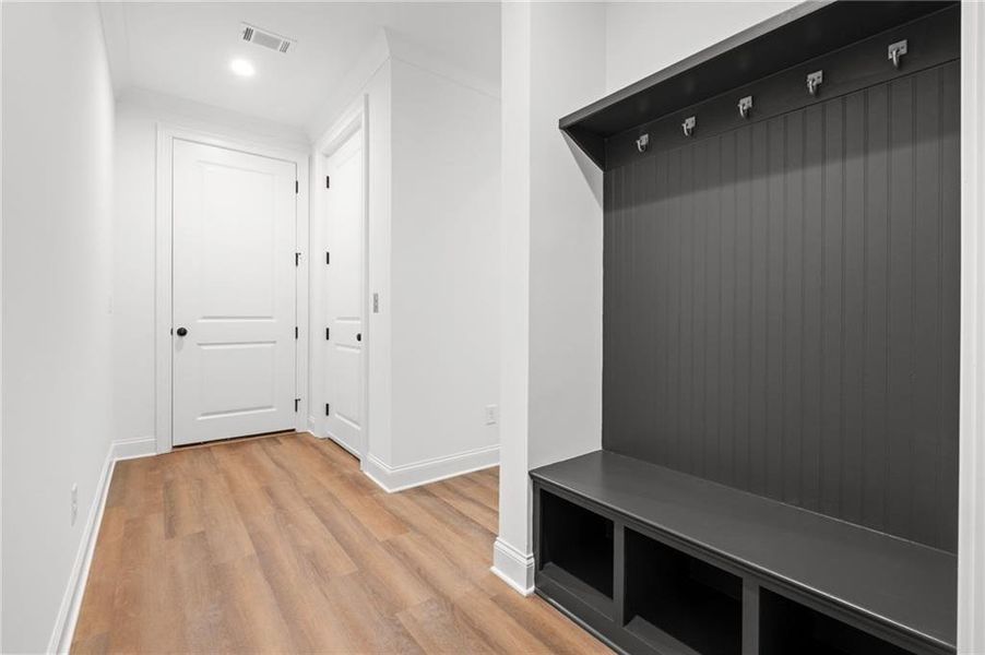Spacious, unfurnished interior of a new home in , Suwanee (Image 24).