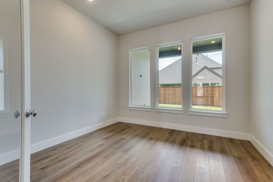 Representative unfurnished interior of a home built from the Weston II by Southgate Homes in Windsong Ranch 61' Series, Prosper (Image 19). Representative unfurnished interior of a home built from the Weston II by Southgate Homes in Windsong Ranch 61' Series, Prosper (Image 19).