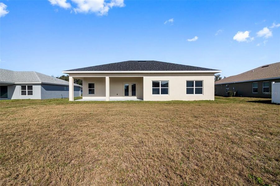 Exterior details and patio area of a home in , Ocala (Image 29).