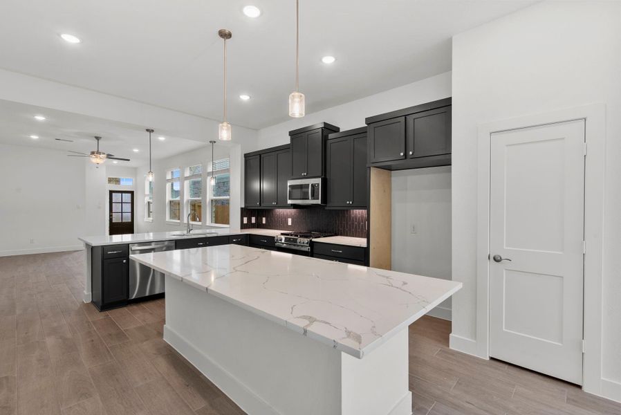 Furnished interior view inside a new home in Emory Glen, Magnolia (Image 12).
