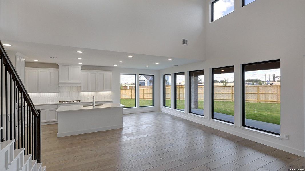 Spacious, unfurnished interior of a new home in Ladera, San Antonio (Image 21). Spacious, unfurnished interior of a new home in Ladera, San Antonio (Image 21).