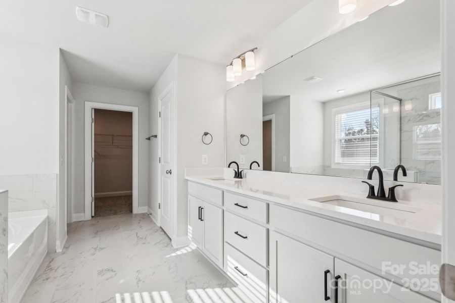 Furnished interior view inside a new home in Glenhurst, Matthews (Image 7).