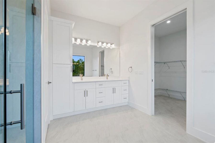 Furnished interior view inside a new home in , Naples (Image 9).