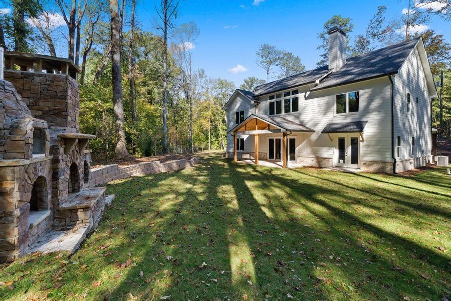 Exterior details and patio area of a home in , Peachtree Corners (Image 3).