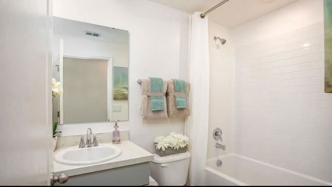 Furnished interior view inside a new home in Inverness, Inverness (Image 6).