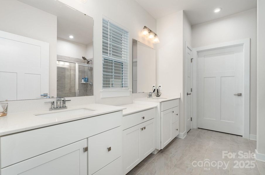 Furnished interior view inside a new home in , Monroe (Image 15).