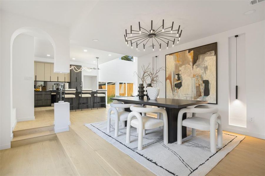 Furnished interior view inside a new home in , Dallas (Image 13).