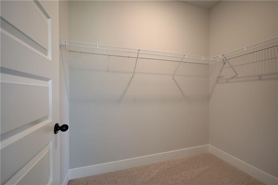 Spacious, unfurnished interior of a new home in Barrett Pointe, Kennesaw (Image 15).