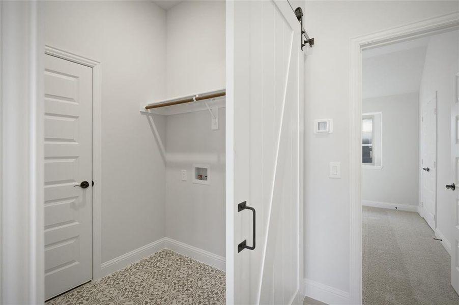 Spacious, unfurnished interior of a new home in Meadow Vista, Anna (Image 13).