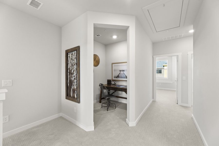 Furnished interior view inside a new home in Ten Mile Creek, Celina (Image 12).