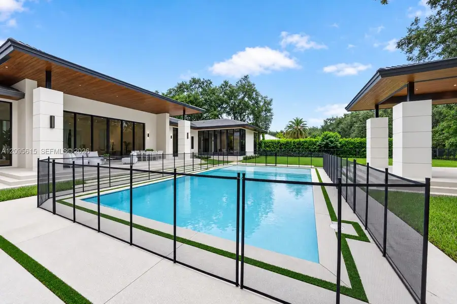 Exterior details and patio area of a home in , Miami (Image 3).