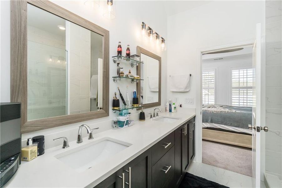 Furnished interior view inside a new home in Evanshire Single Family, Duluth (Image 19).