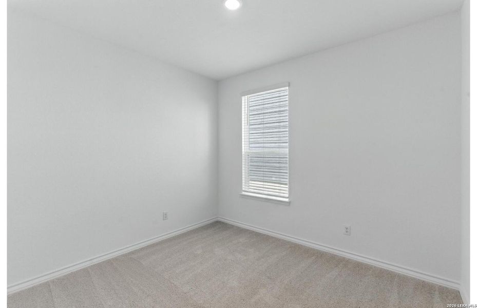 Spacious, unfurnished interior of a new home in Corley Farms, Boerne (Image 22).