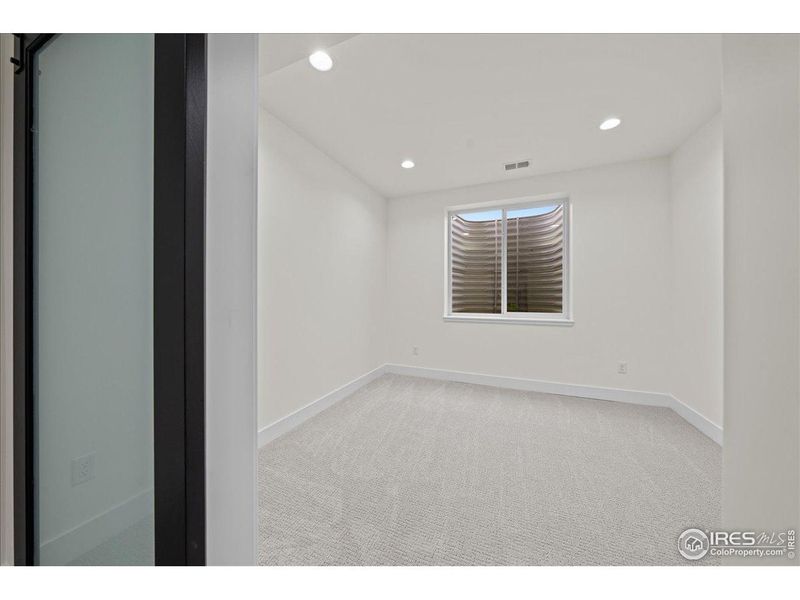 Spacious, unfurnished interior of a new home in , Berthoud (Image 44).