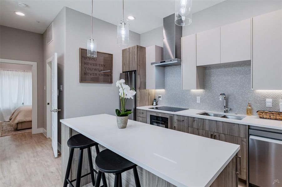 Furnished interior view inside a new home in , Fort Worth (Image 6).