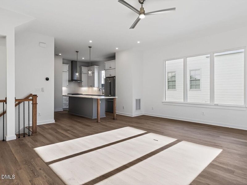 013-1280x960-living-room 013-1280x960-living-room