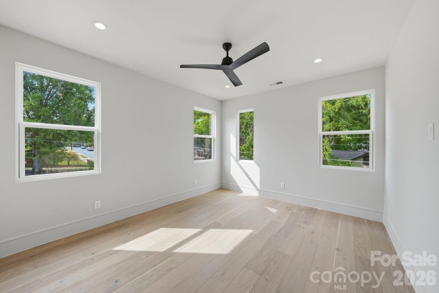 Spacious, unfurnished interior of a new home in , Charlotte (Image 22).