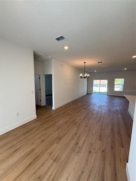Spacious, unfurnished interior of a new home in , Ocala (Image 29).