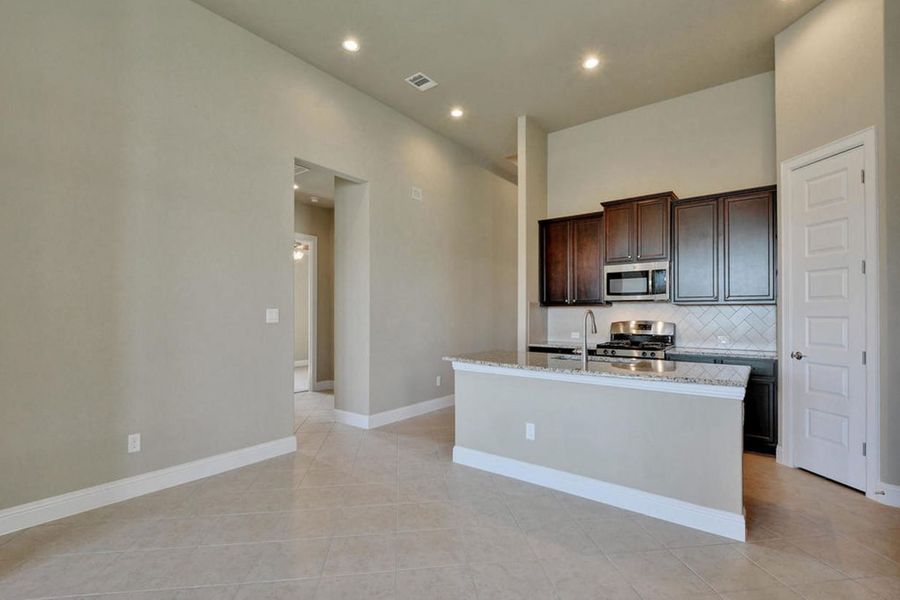 Representative furnished interior of a home built from the Oaks 1793 by Brohn Homes in Oaks at San Gabriel, Georgetown (Image 7).