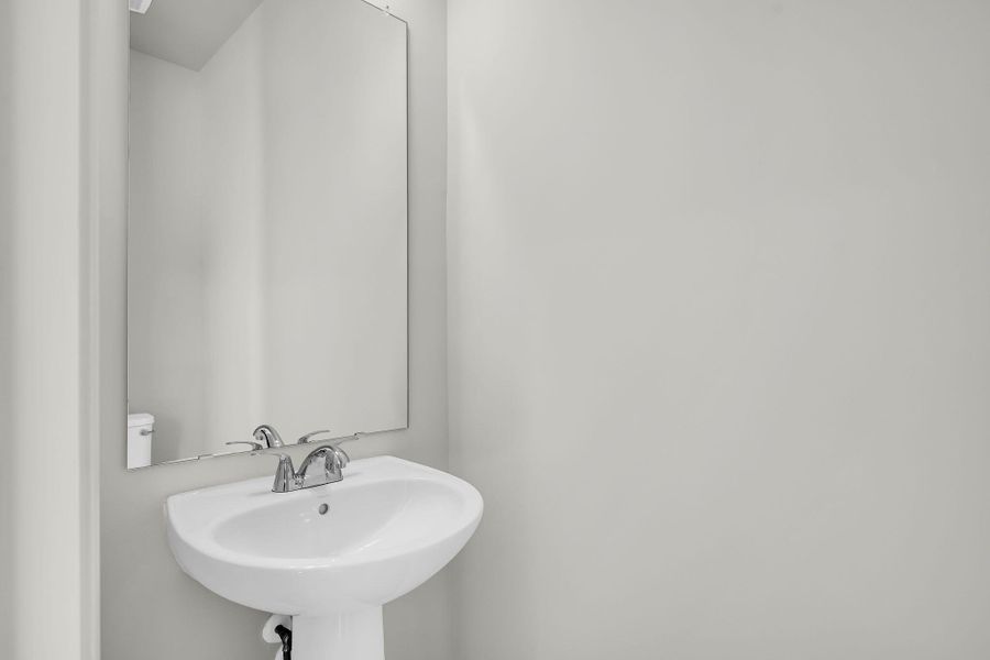 Close-up of interior finishes inside a home in Lakeview Commons, Goose Creek (Image 20).